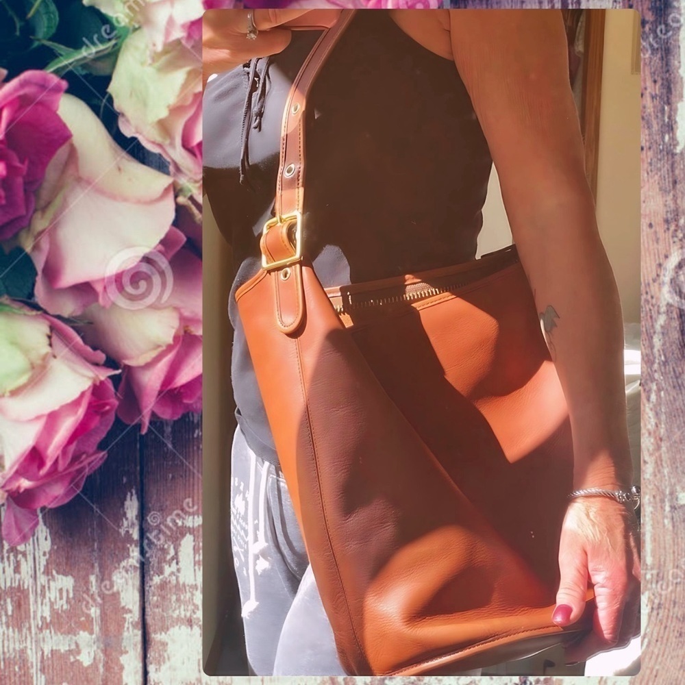 COACH BRITISH TAN LEATHER XL DUFFLE FEED SAC BUCKET BAG 9085 - Picture 5 of 17